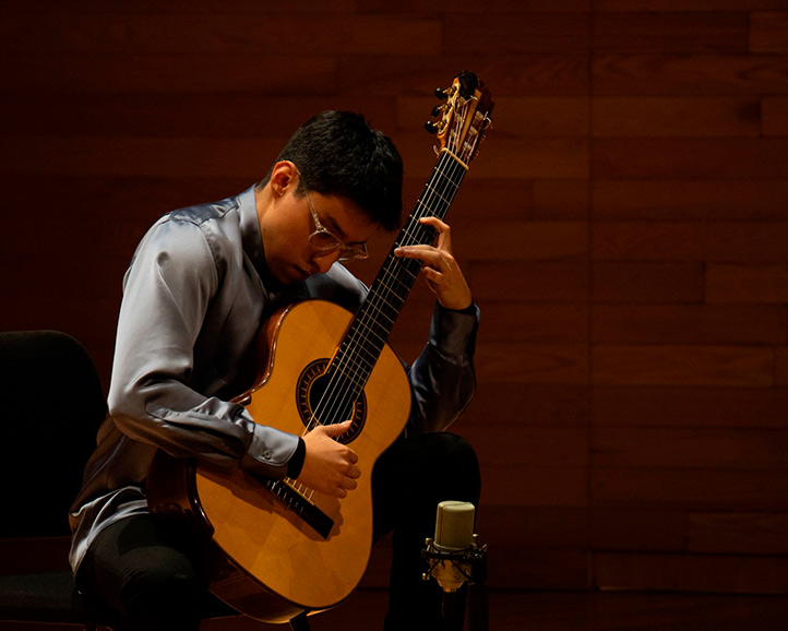 Egresado UV logra premio dentro del 11° Concurso Nacional de Guitarra