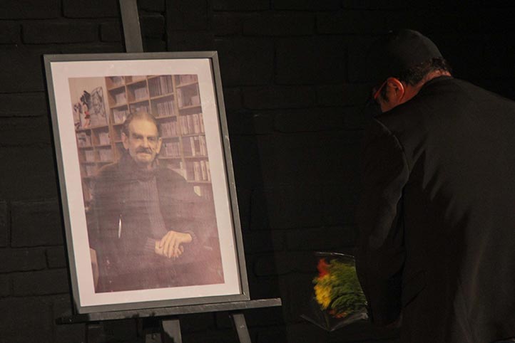 Paco Beverido, un ser colectivo de la memoria teatral
