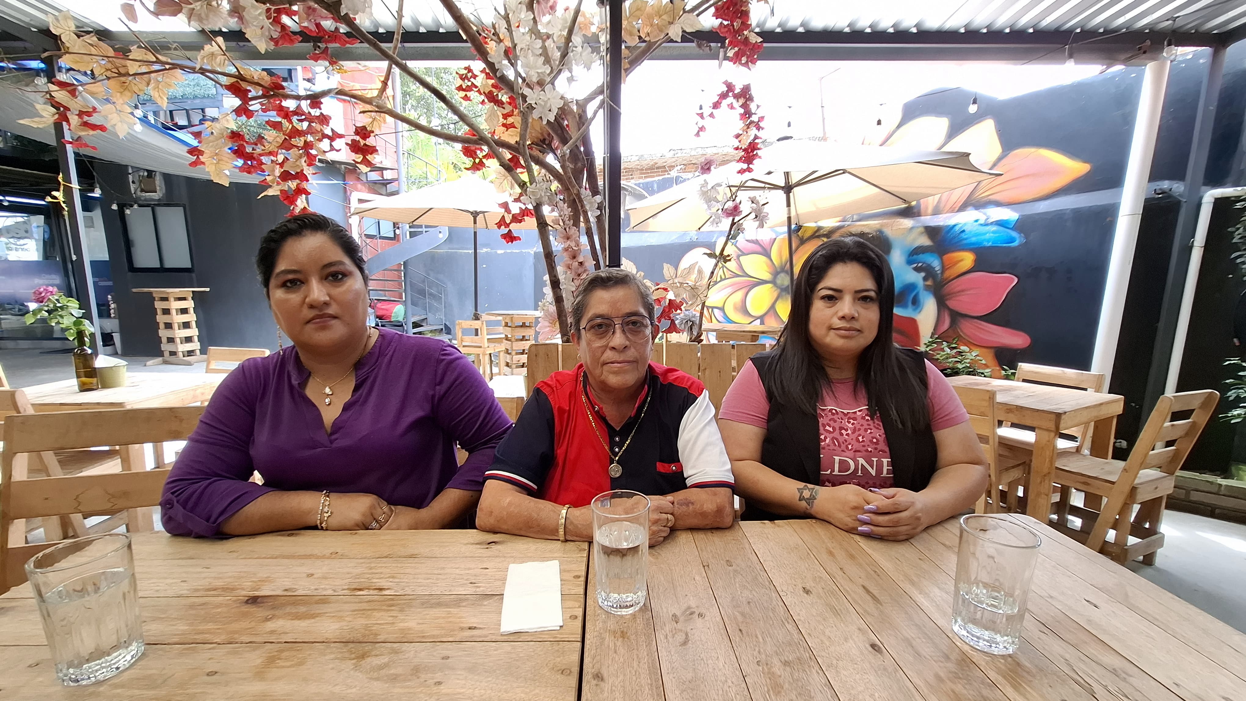Mujeres taxistas piden tarifas justas, seguridad y diálogo con la gobernadora