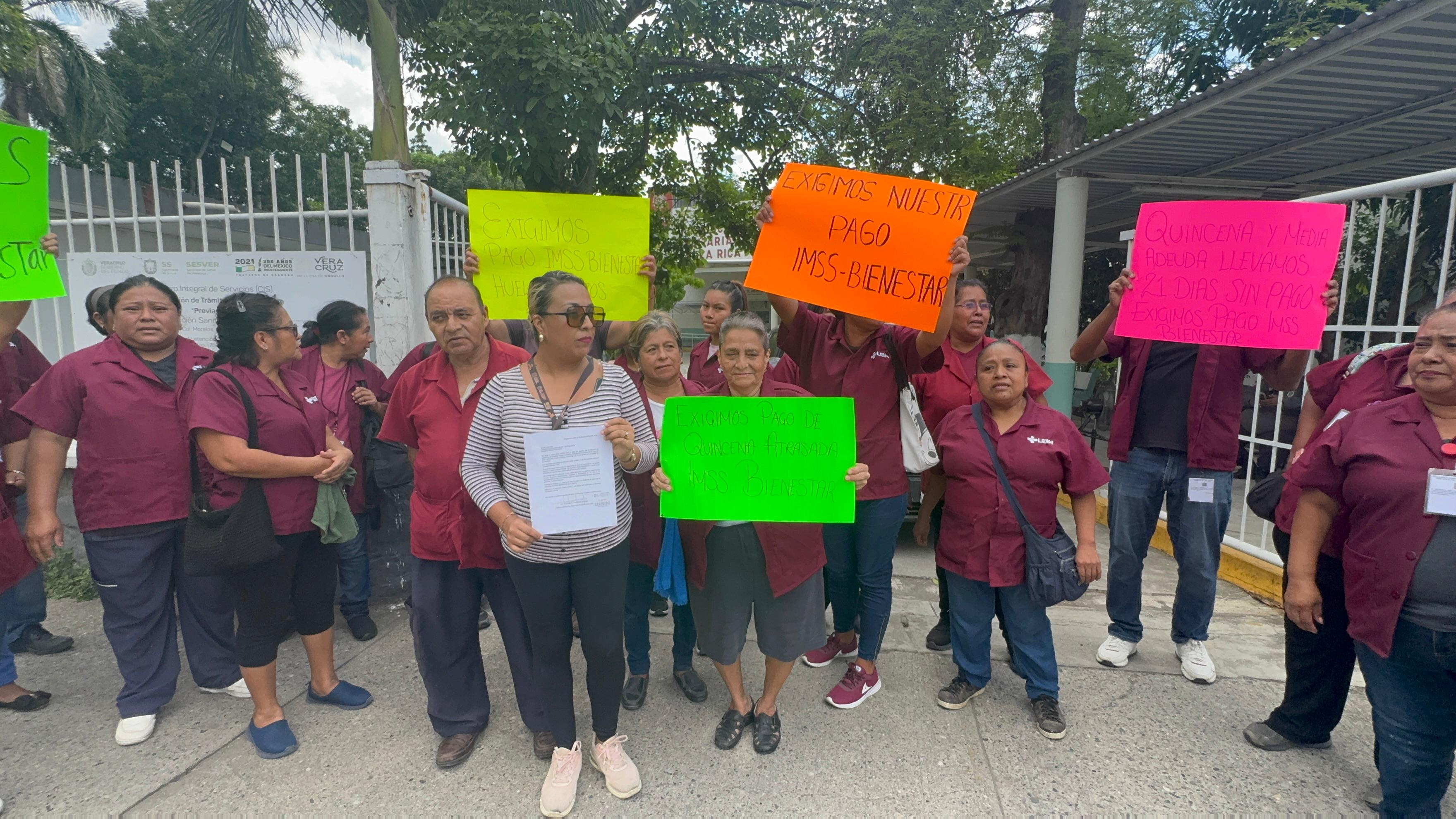 Personal de limpieza de hospitales y centros de salud de la zona norte protesta por falta de pago