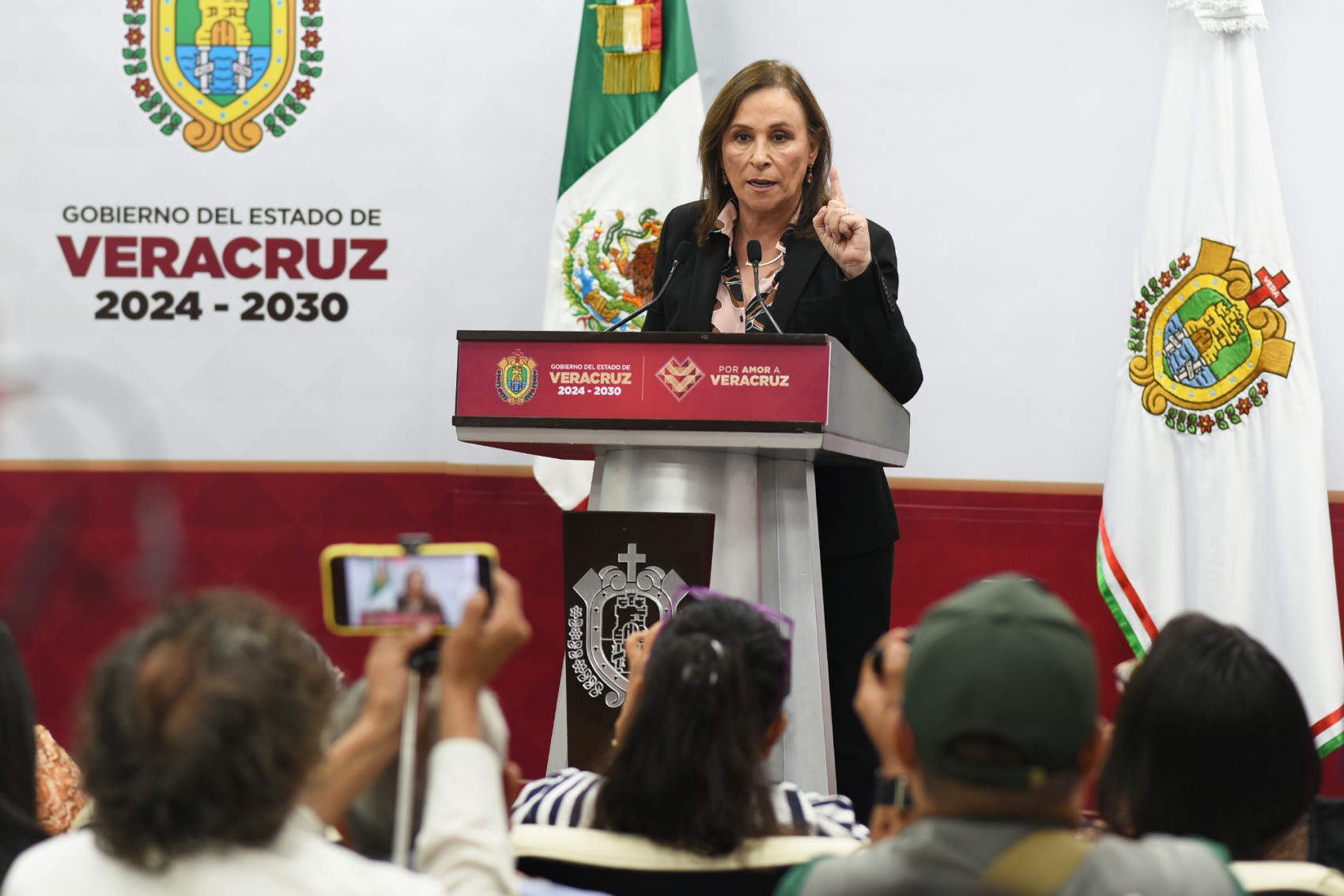 Se cancelará contrato con empresa de limpieza en hospitales de Veracruz