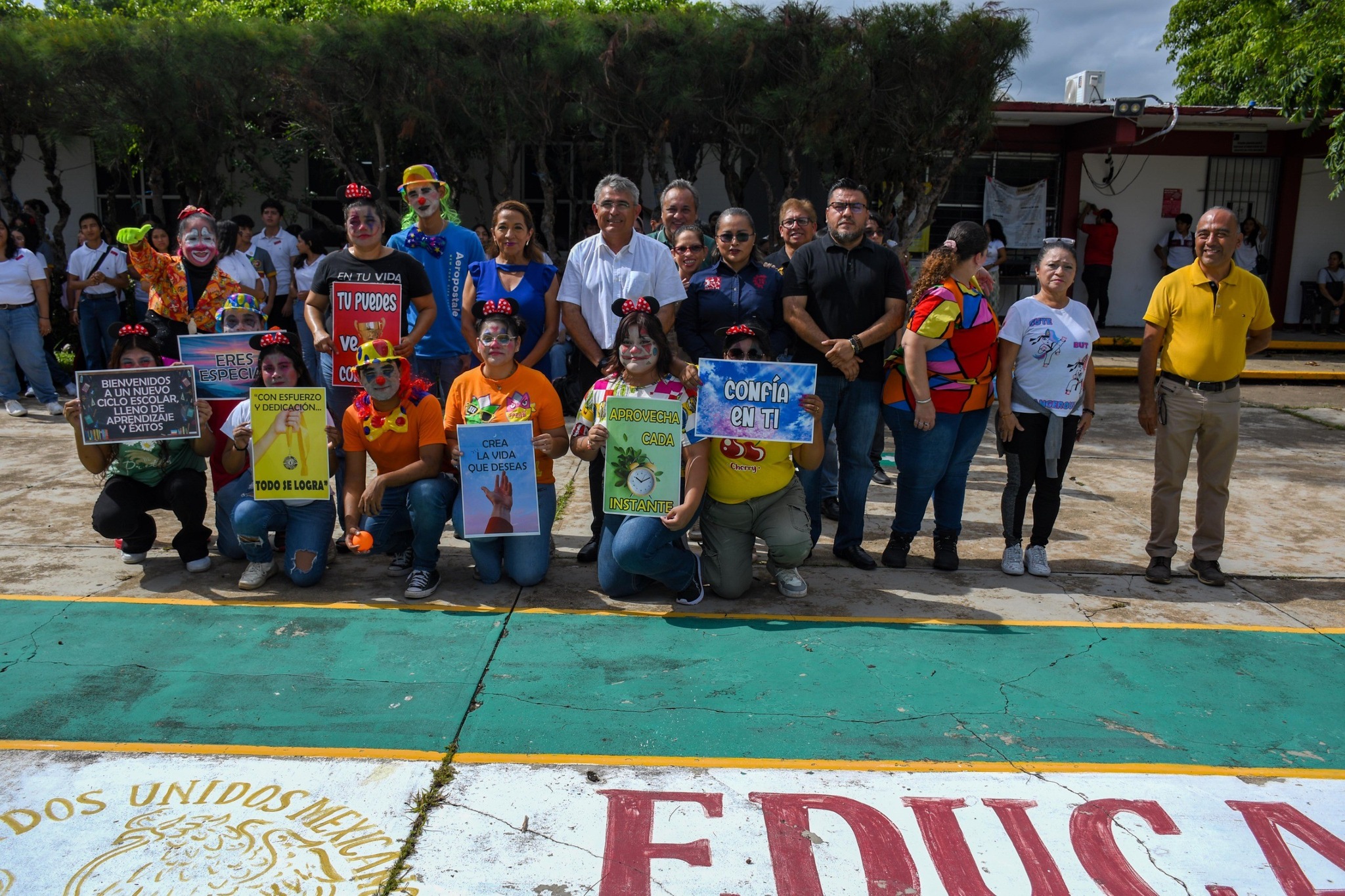 Coatzacoalcos da la bienvenida a nuevos estudiantes del CBTIS 85 con programa motivaciones