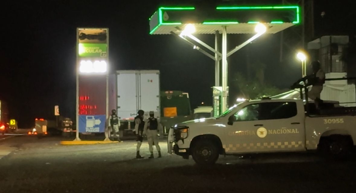 Fuerzas federales intervienen dos gasolineras por presunta comercialización de gasolina ilícita