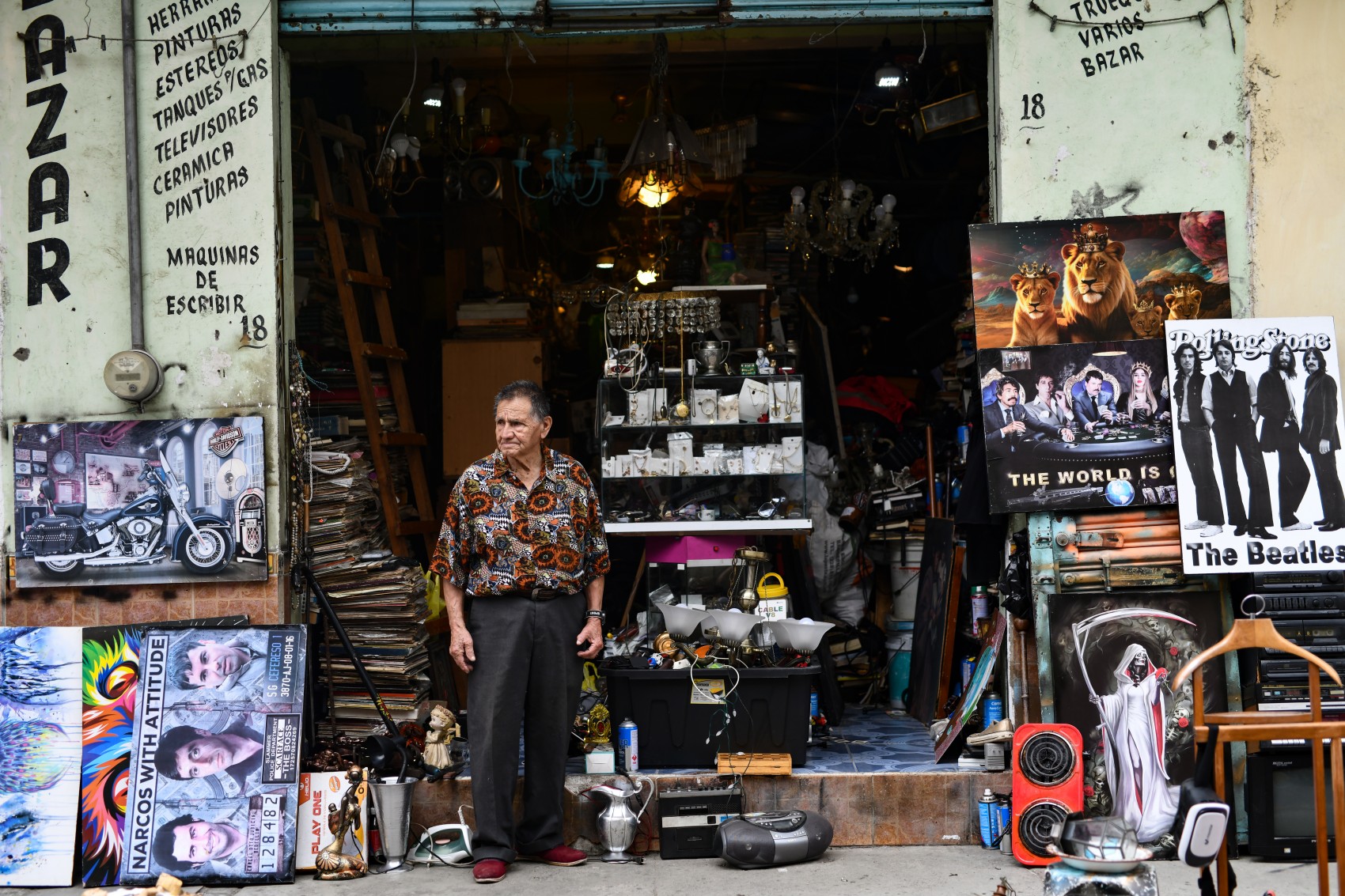 Miguel Ángel Bacelis: medio siglo de antigüedades en Xalapa con su Bazar el Trueque