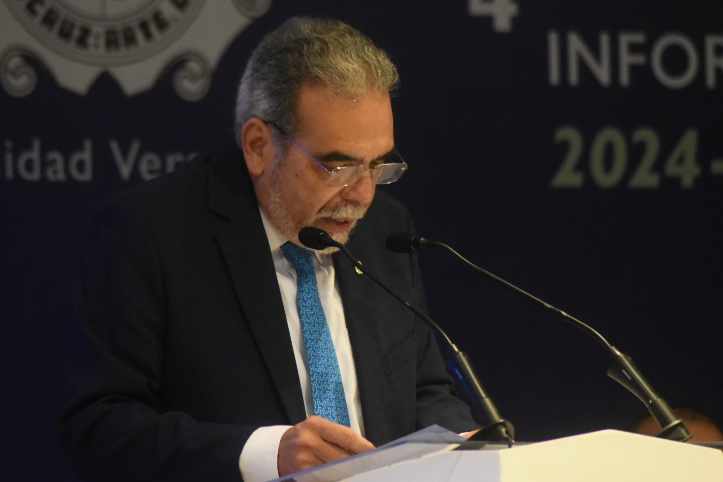 Rector de la UV presenta cuarto informe: avances en investigación, educación y respeto a la autonomía