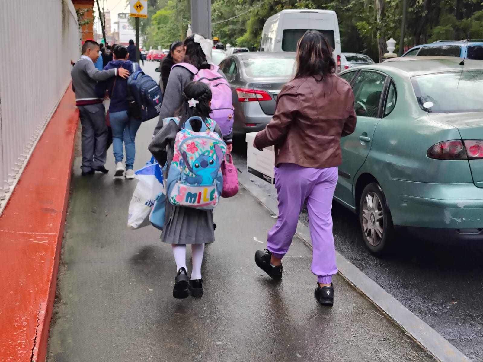 Veracruz pedirá mantener calendario escolar completo: Nahle