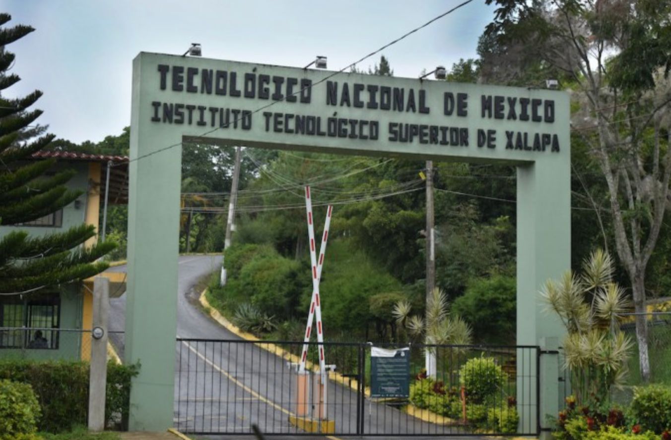 Congelamiento de cuenta no afecta pagos en el Tecnológico de Xalapa: director