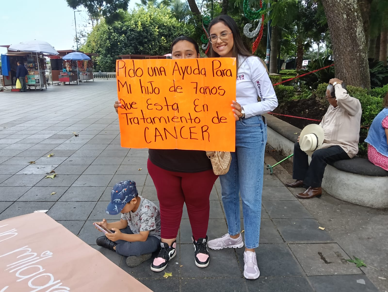 Estudiante inicia colecta de apoyo al menor Ángel con padecimiento de cáncer