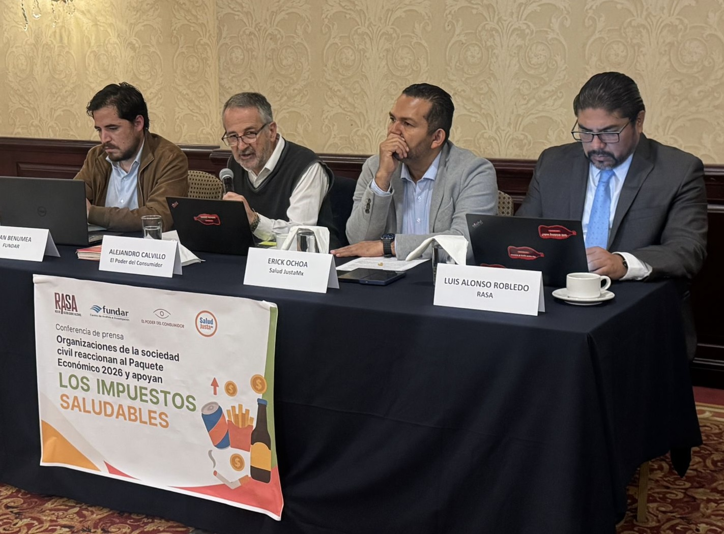 Organizaciones exigen incluir impuestos al alcohol en el Paquete Económico 2026