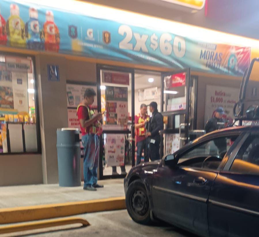 Asalto armado a OXXO en Fortín deja un lesionado