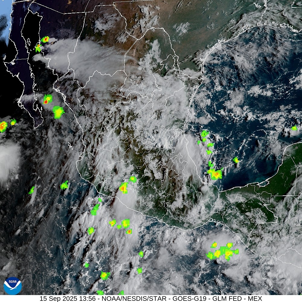 Lluvia, ambiente fresco, cielo nublado y niebla para este 15 de septiembre en Veracruz