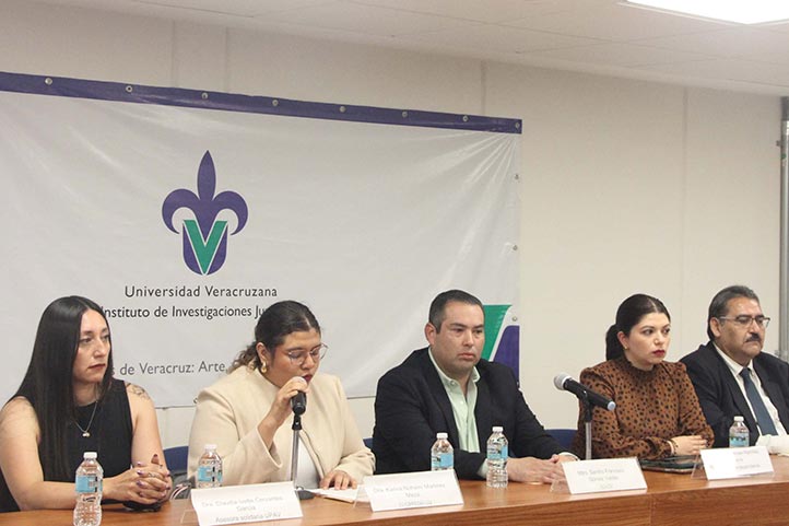 UV abrió el diálogo en torno a la crisis de desaparición de personas