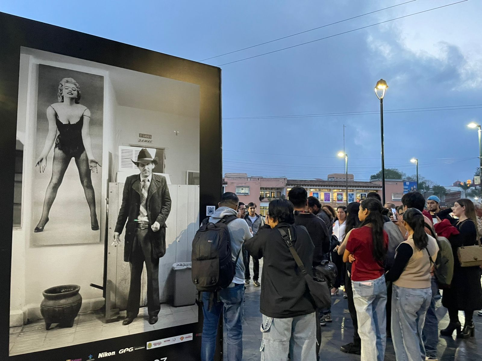 Inauguran exposición Distancia Focal en el Parque Juárez con fotógrafos nacionales e internacionales