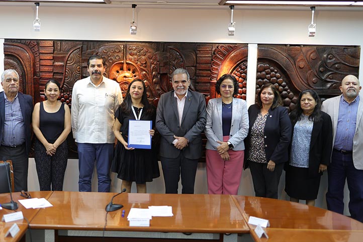 Mónica Sandoval, nueva directora general del Área Académica de Ciencias de la Salud
