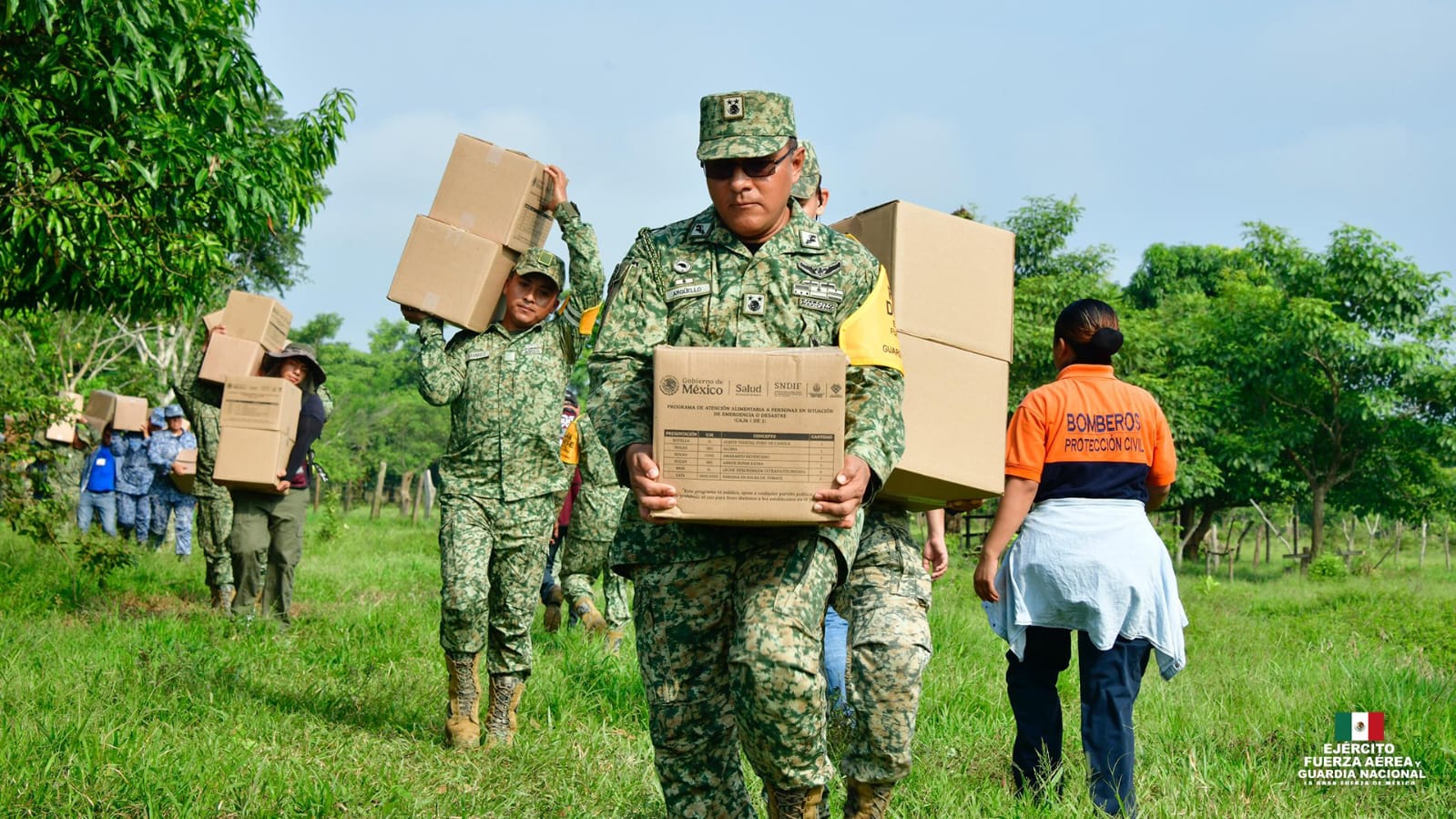 Aplican Plan DN-III-E en el sur de Veracruz tras el paso de la onda tropical 34