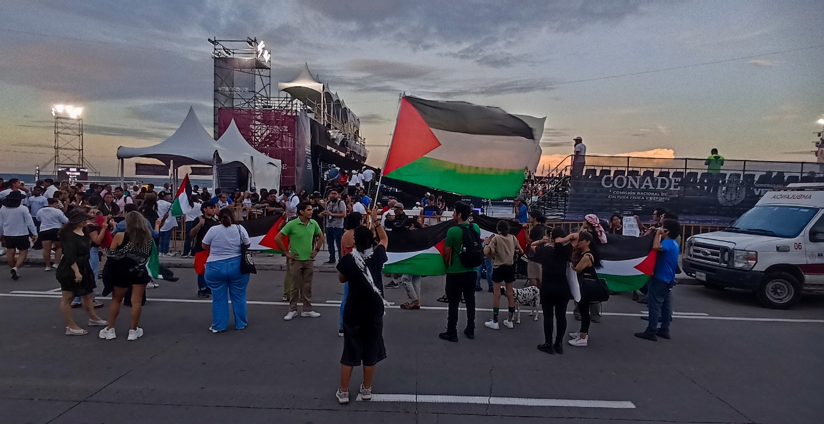 Protestan contra participación de Israel en Torneo Mundial de Voleibol en Veracruz