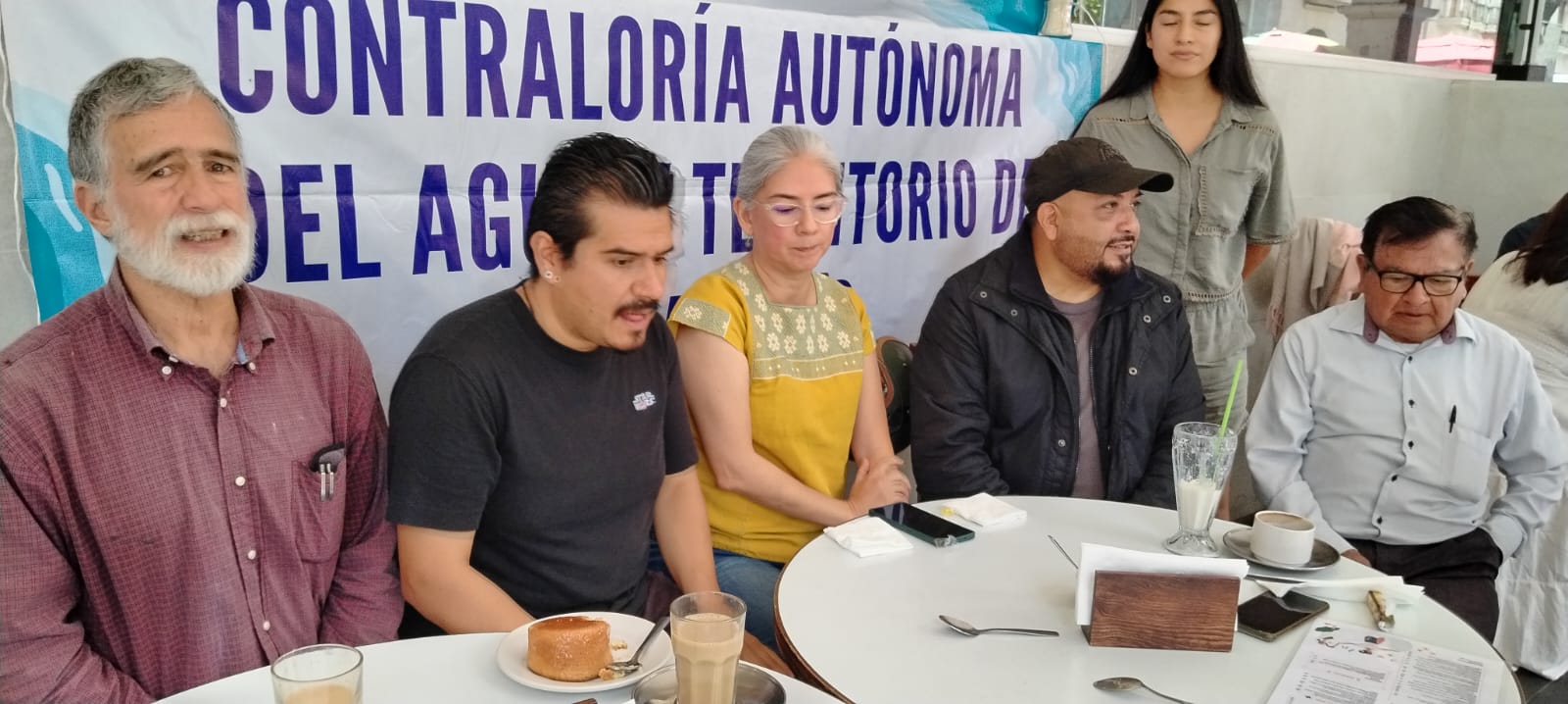 Piden a coatepecanos no pagar el servicio de agua por presunta corrupción en CMAS