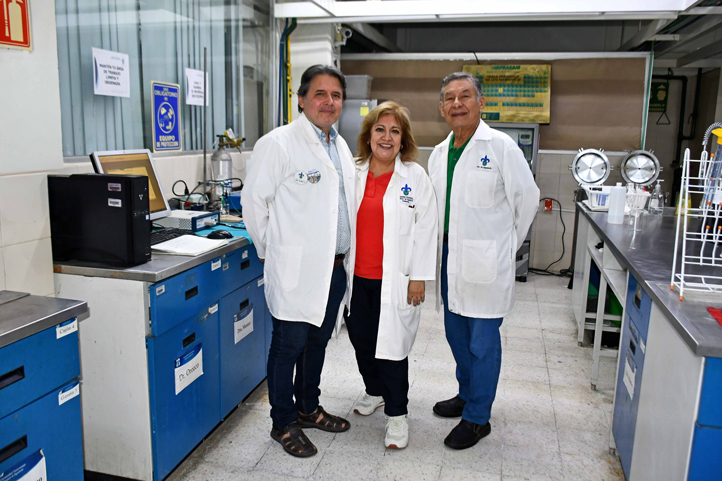 Investigadores buscan reducir contaminación de agua por fármacos