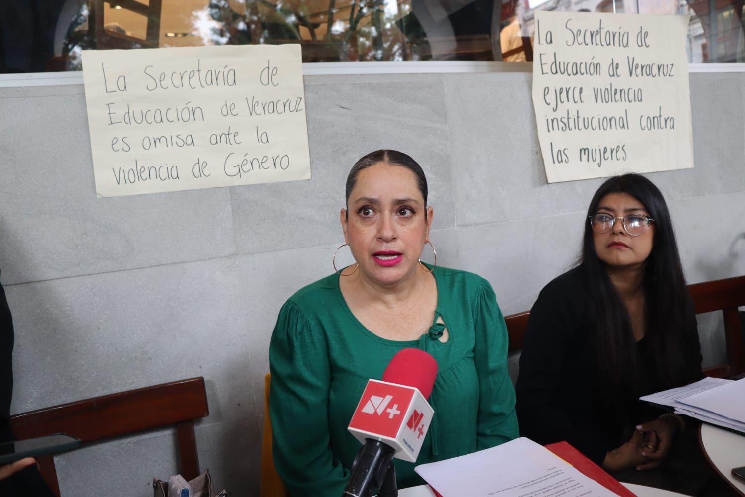 Profesora denuncia hostigamiento y violencia laboral por denunciar presunto caso de abuso sexual