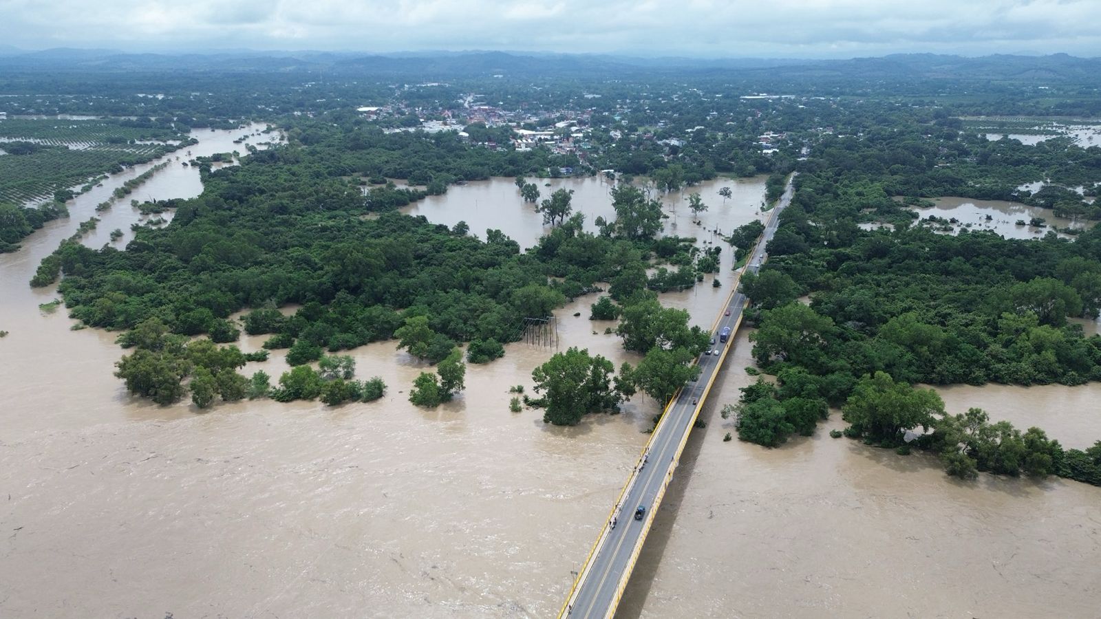 Cinco mil viviendas dañadas por las lluvias en Álamo: CNPC