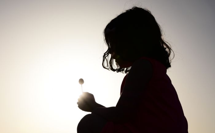 Buscan erradicar embarazos en niñas para 2030 en medio de omisiones y falta de justicia