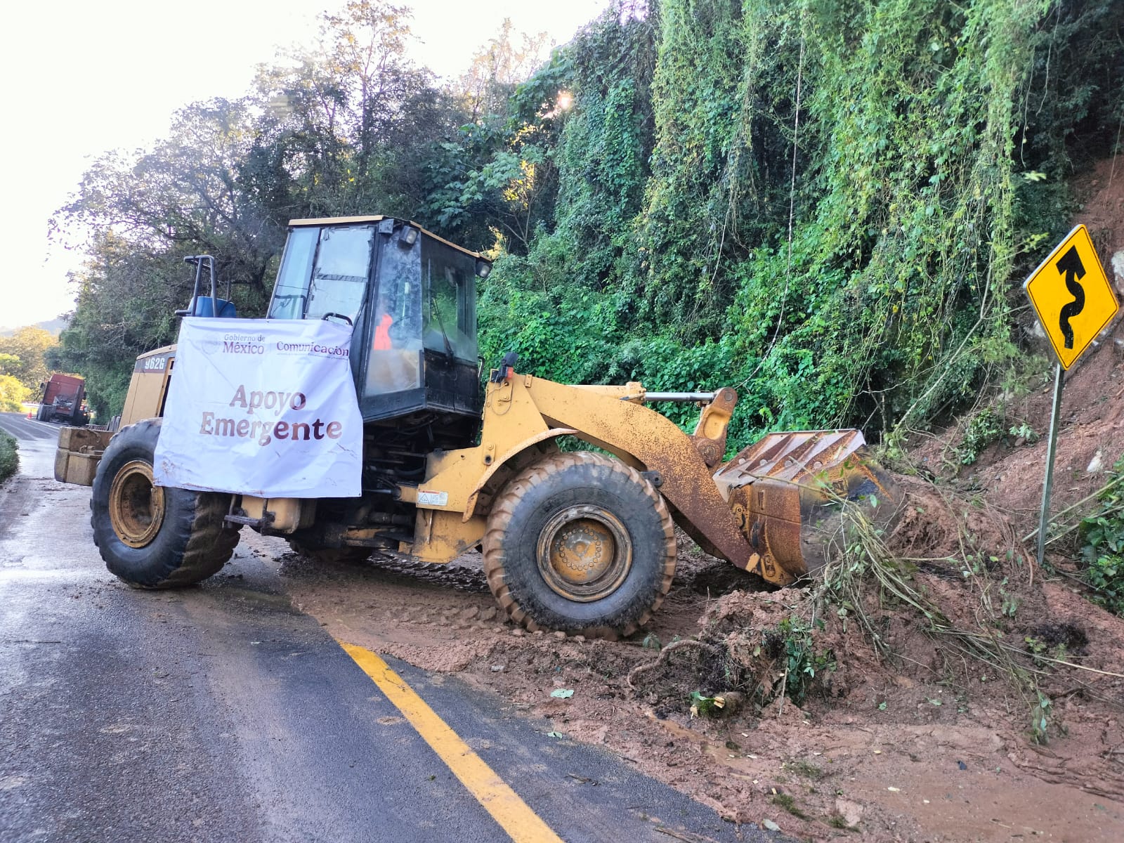 Permanecen aisladas 11 comunidades del municipio de Ilamatlán en Veracruz