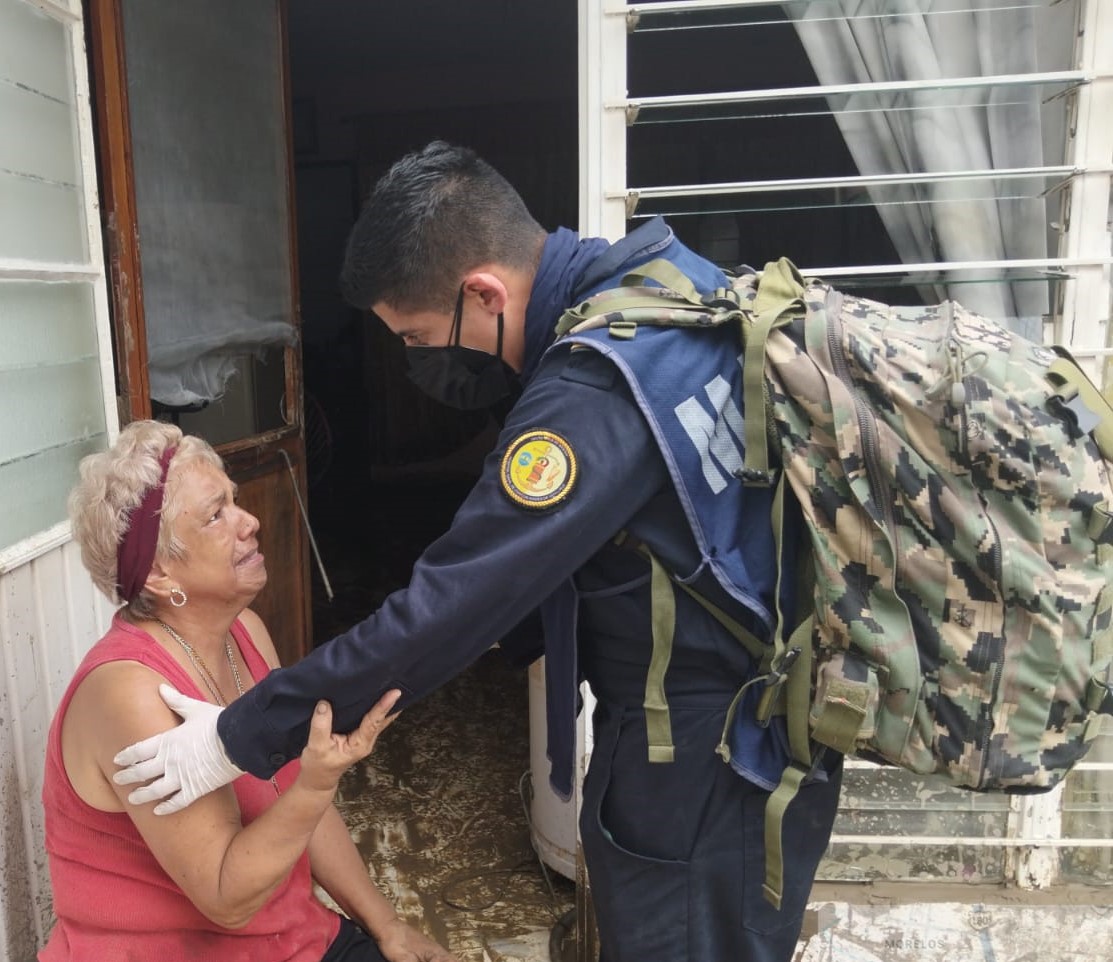 Se brinda asistencia y apoyo humanitario con el Plan Marina en su Fase de Auxilio a damnificados en el norte de Veracruz