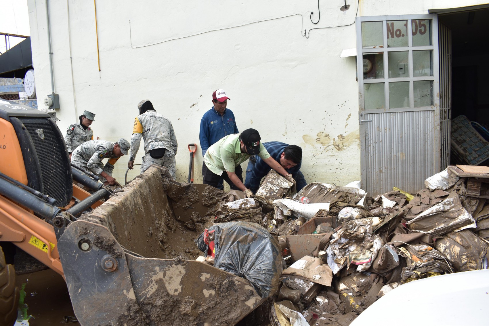 Remes admitió obra inconclusa del muro del Río Cazones