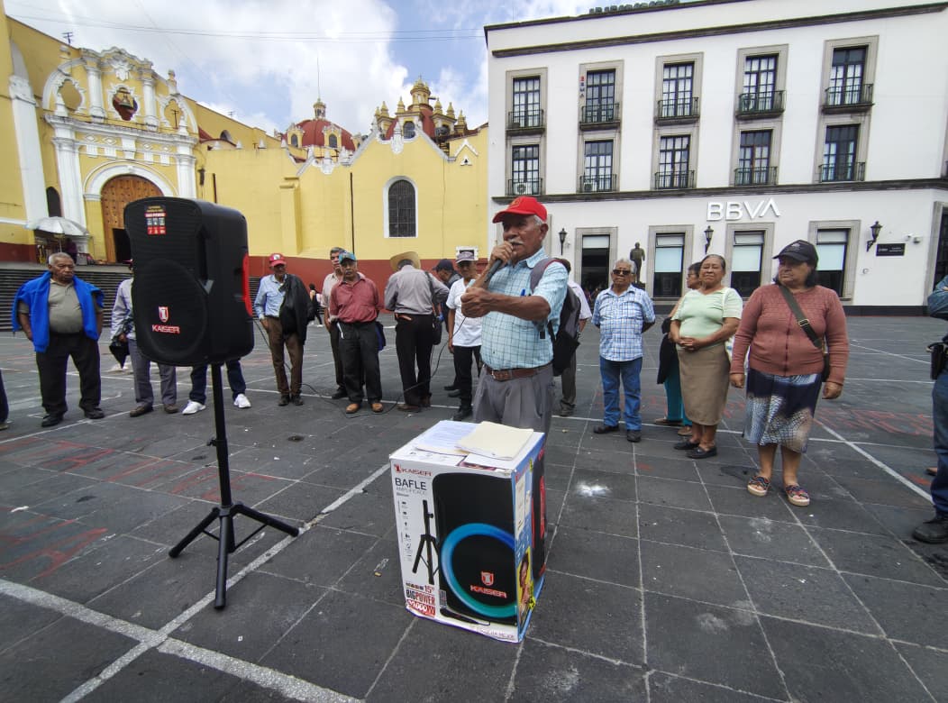 Cafetaleros denuncian contaminación en cosecha por uso de drones del ingenio Mahuixtlan