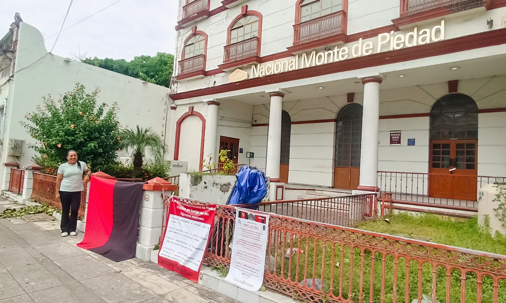 Se cumplen 30 días de huelga en el Nacional Monte de Piedad