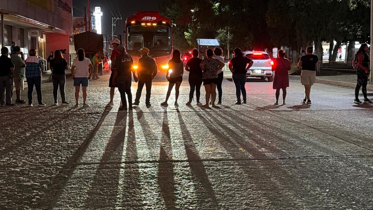 Aumentan los bloqueos en la zona inundada de Poza Rica