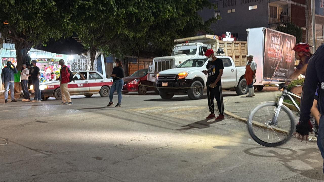 En Poza Rica bloquean vialidades, familias denuncian contaminación y falta de apoyo del municipio