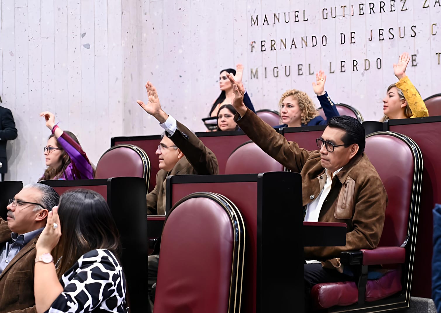 Aprueba Congreso nuevo procedimiento para designación de titular de la FGE