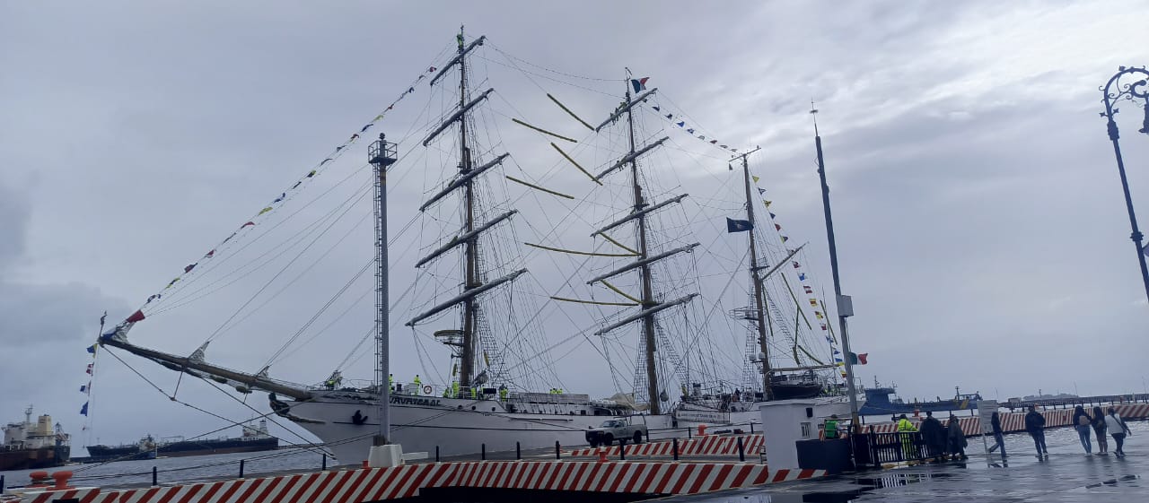 Se reanudan las visitas al buque escuela Cuauhtémoc en el puerto de Veracruz