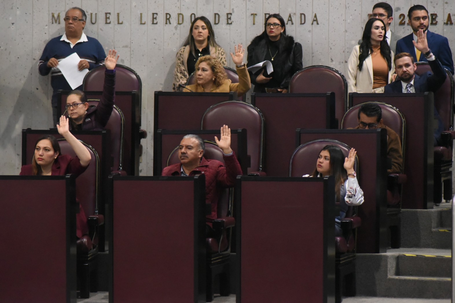 Congreso esperará definición federal para reformar ley sobre revocación de mandato