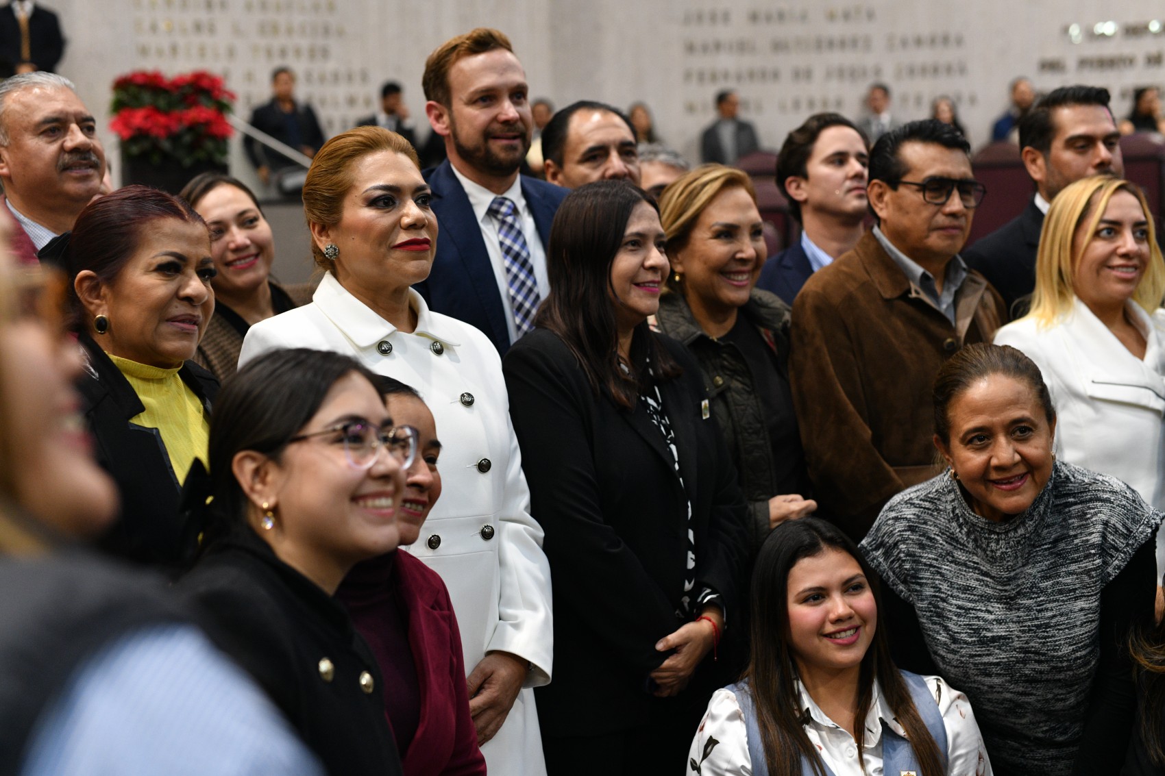 Nueva fiscal de Veracruz anuncia reuniones con colectivos y examen de confianza
