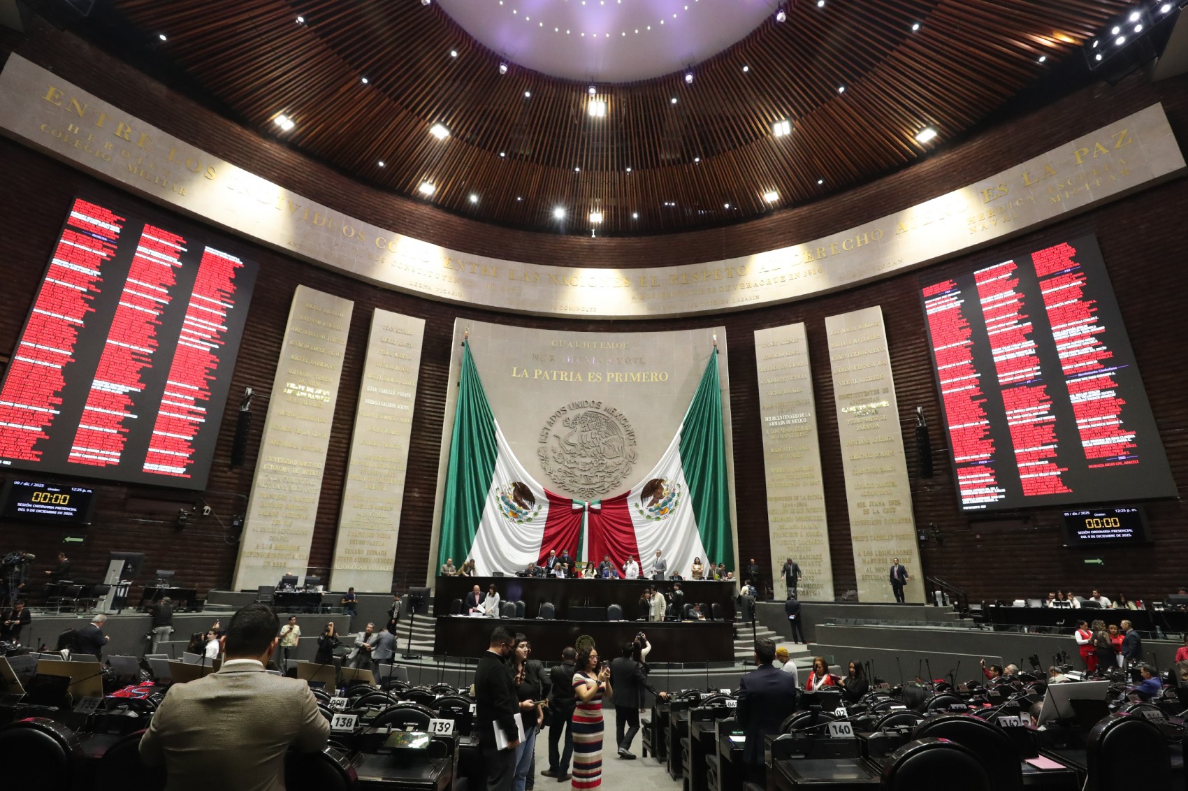 Cámara de Diputados prohibe el uso de vapeadores en México