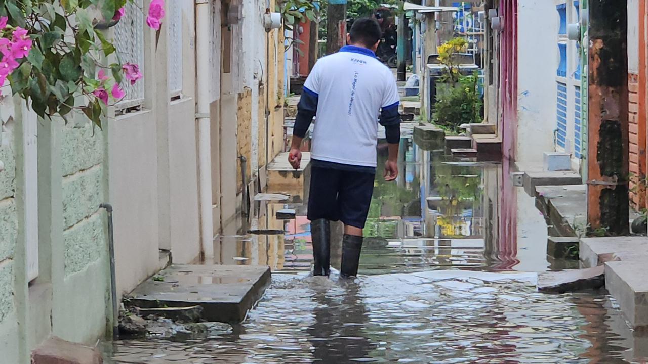 Foco de infección en Poza Rica por servicios públicos en crisis tras inundación
