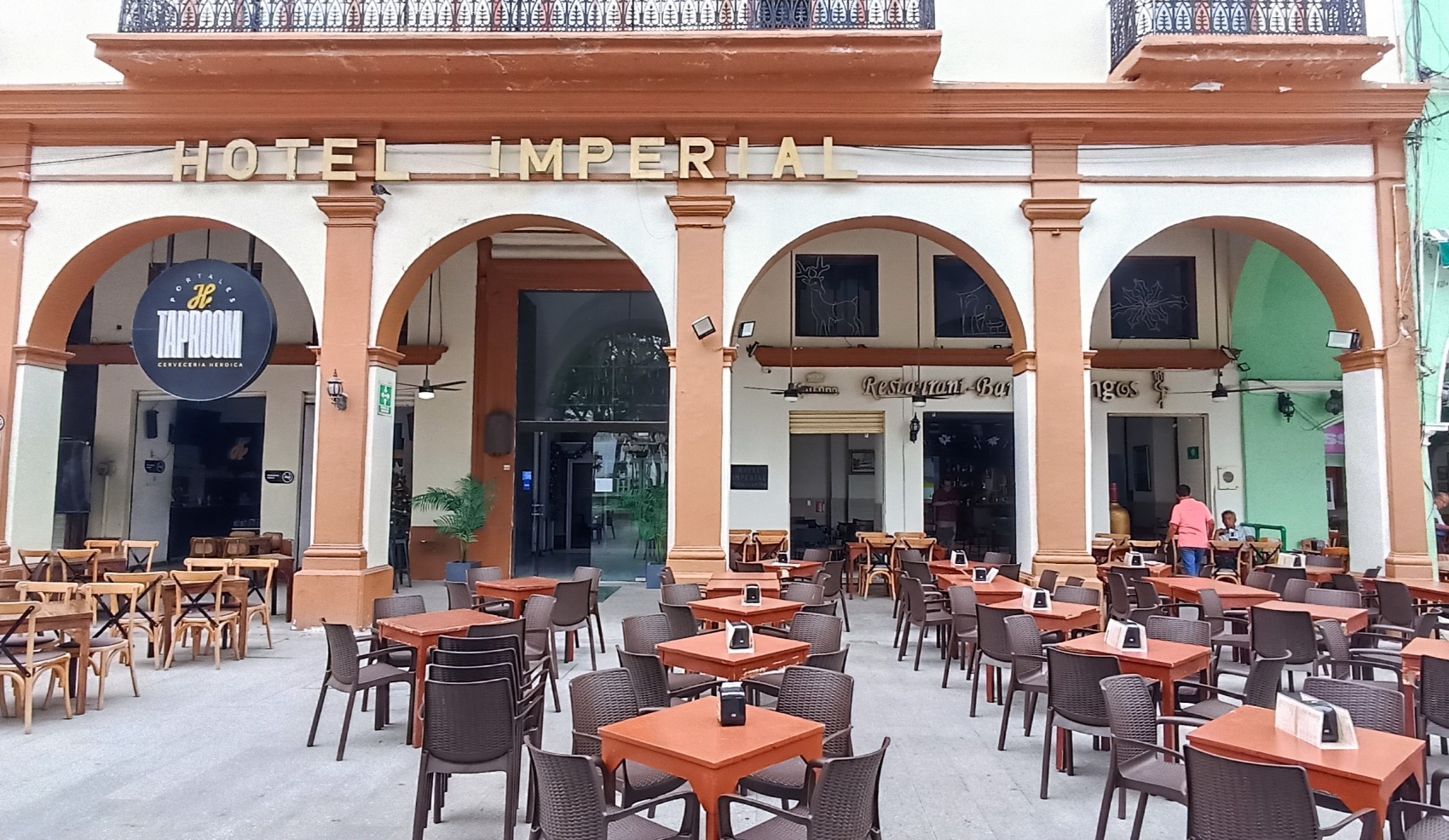 Restaurantes de Los Portales ya registran reservaciones para Año Nuevo
