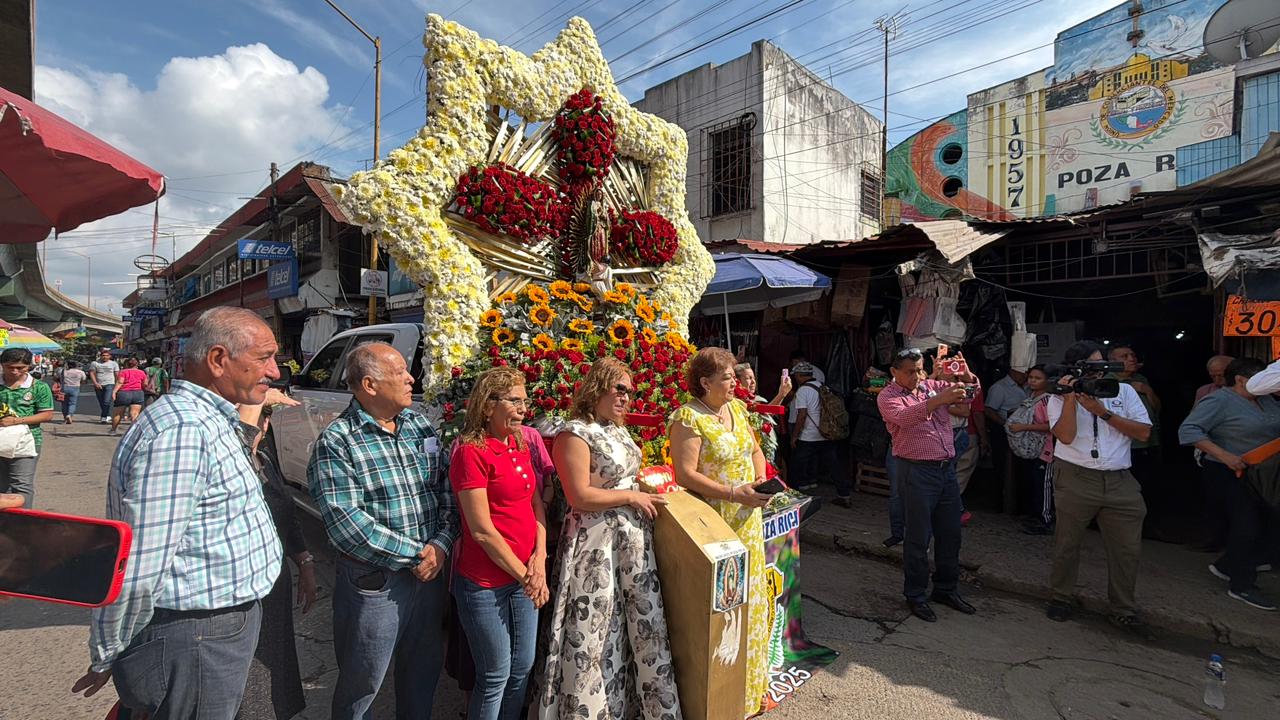 Comerciantes piden a la Virgen de Guadalupe por la recuperación de Poza Rica