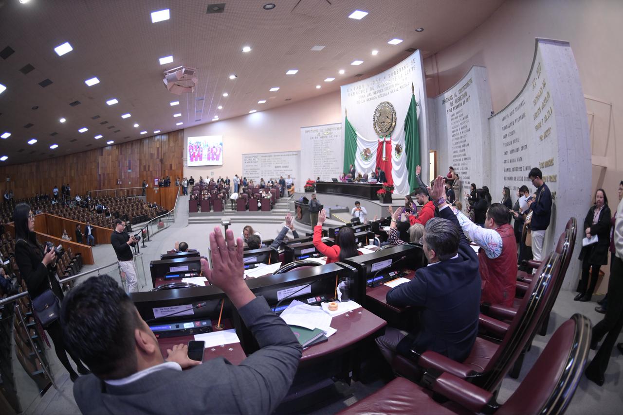 Aprueban calendario de comparecencias de organismos autónomos