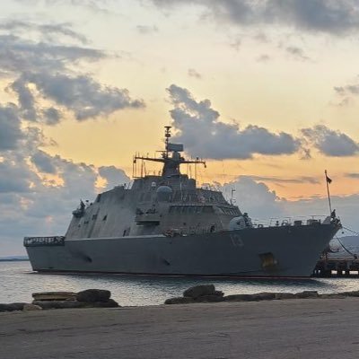 Zarpa el USS Wichita tras estancia de tres días en el puerto de Veracruz