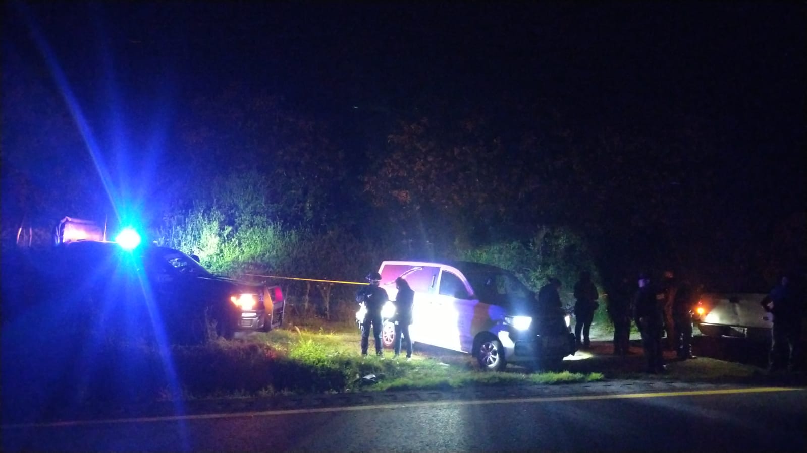 Hallan cuerpo de hombre sin vida a orillas de la autopista Orizaba–Puebla, en Maltrata