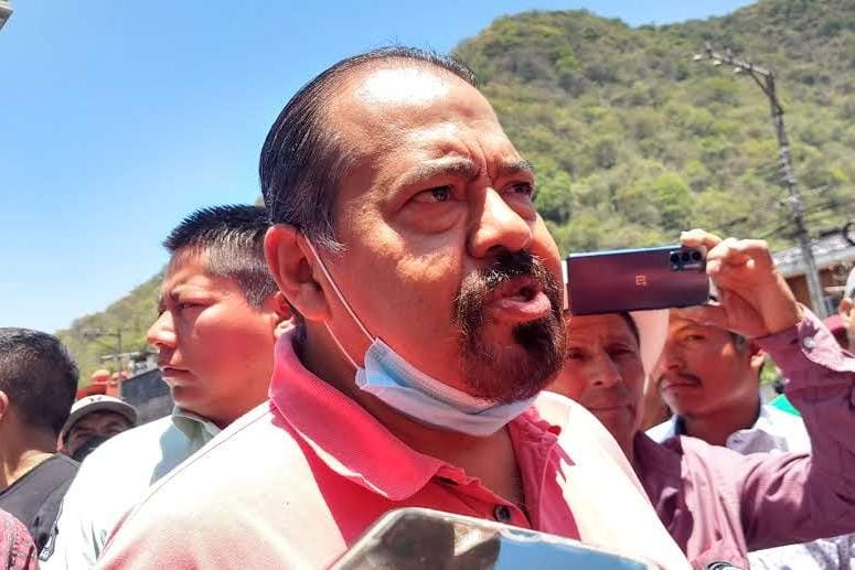 Médico que acreditó violación de Ernestina lleva 19 años sin reinstalación
