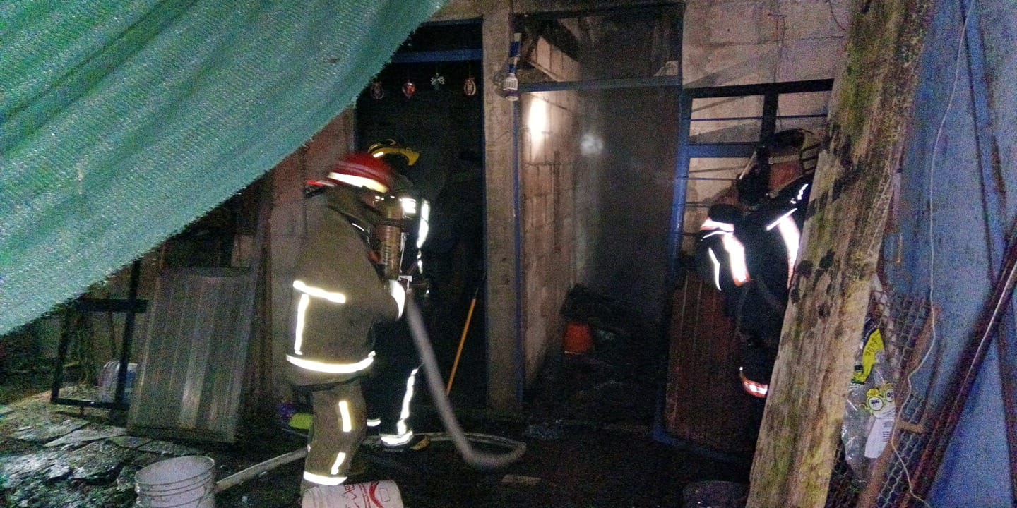 Incendio consume vivienda en Río Blanco; no hubo personas lesionadas