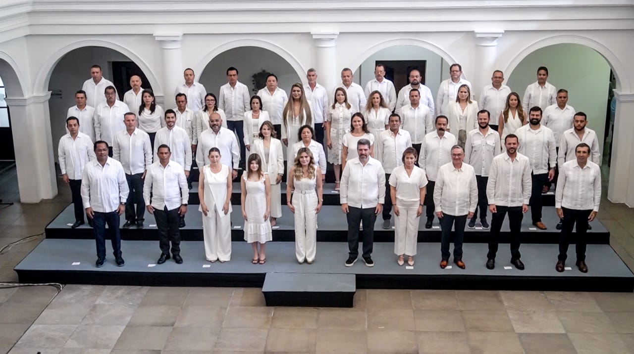 Alcaldesa Maryjose Gamboa presenta al Gabinete Municipal de Boca del Río 2026-2029