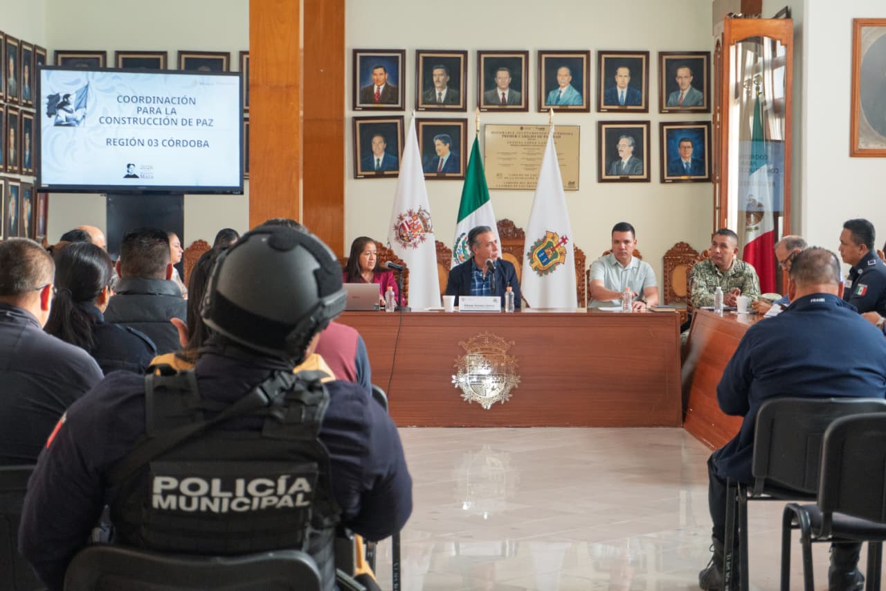 Mesa de Paz destaca apps de seguridad en reunión regional en Córdoba