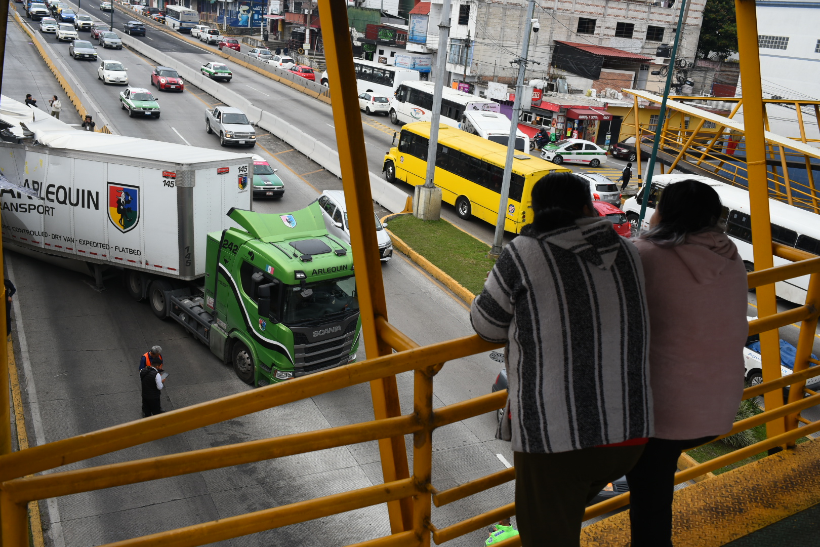 Xalapa reforzará vigilancia vial en Lázaro Cárdenas tras accidentes