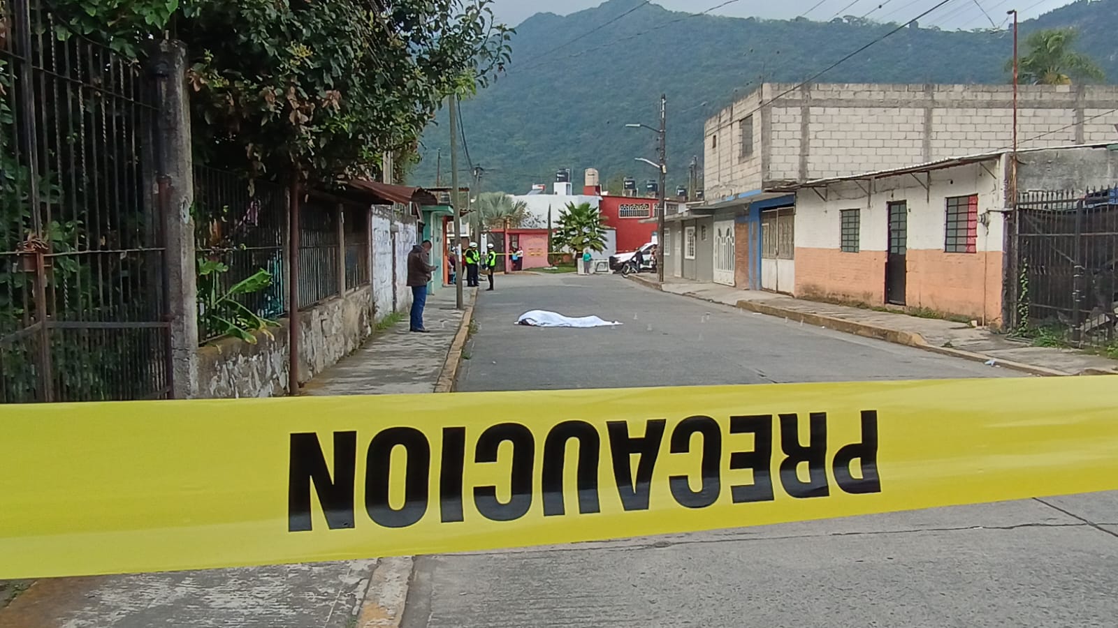 Hombre asesinado a balazos en colonia Benito Juárez de Río Blanco