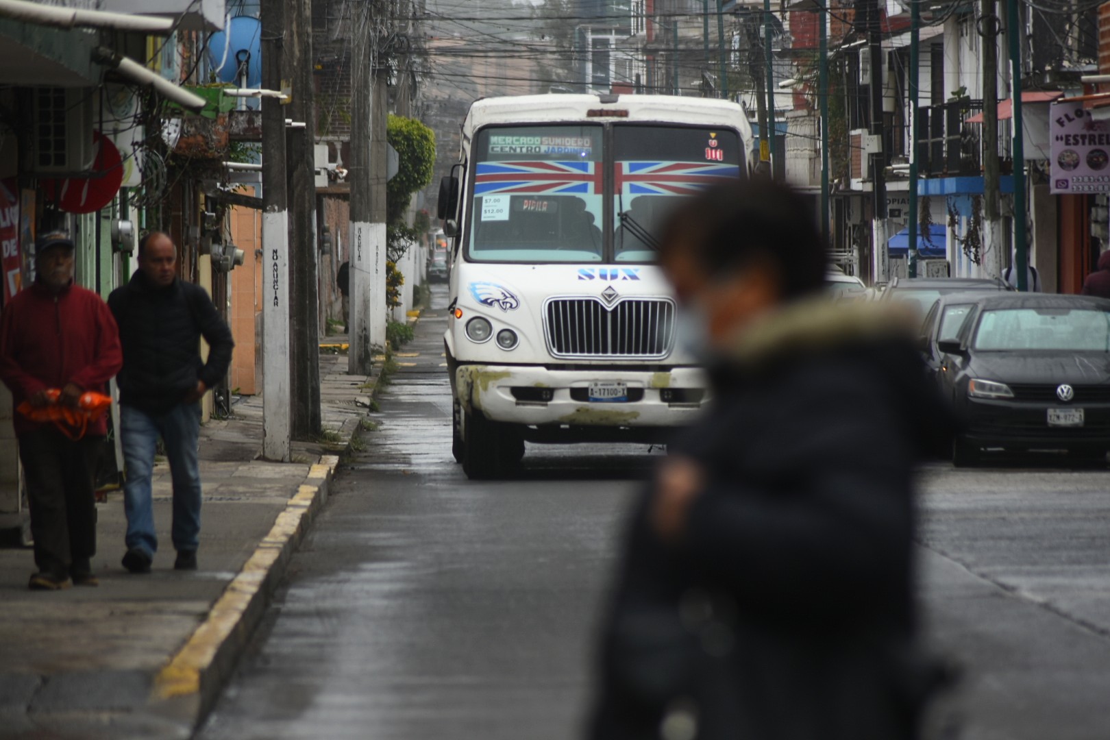 Transporte en Xalapa: Nahle condiciona cambio de camiones a consulta ciudadana